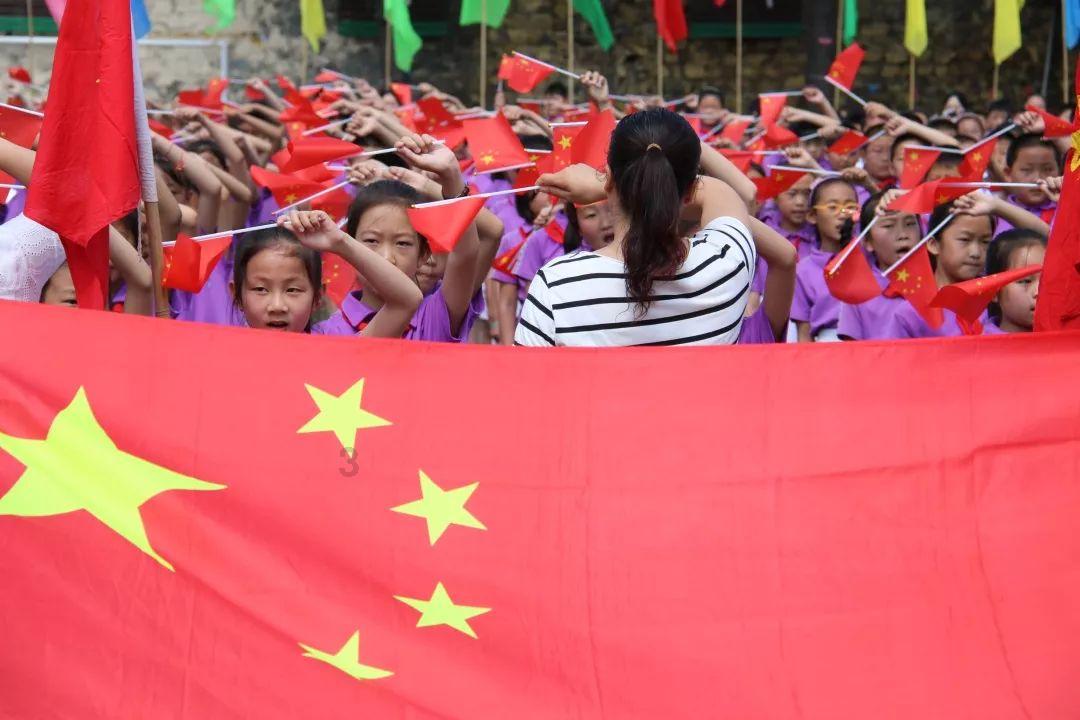 女朋友说不要给她发信息打电话一般给她冷静多长时间比较合适见面她在外地？游戏画面